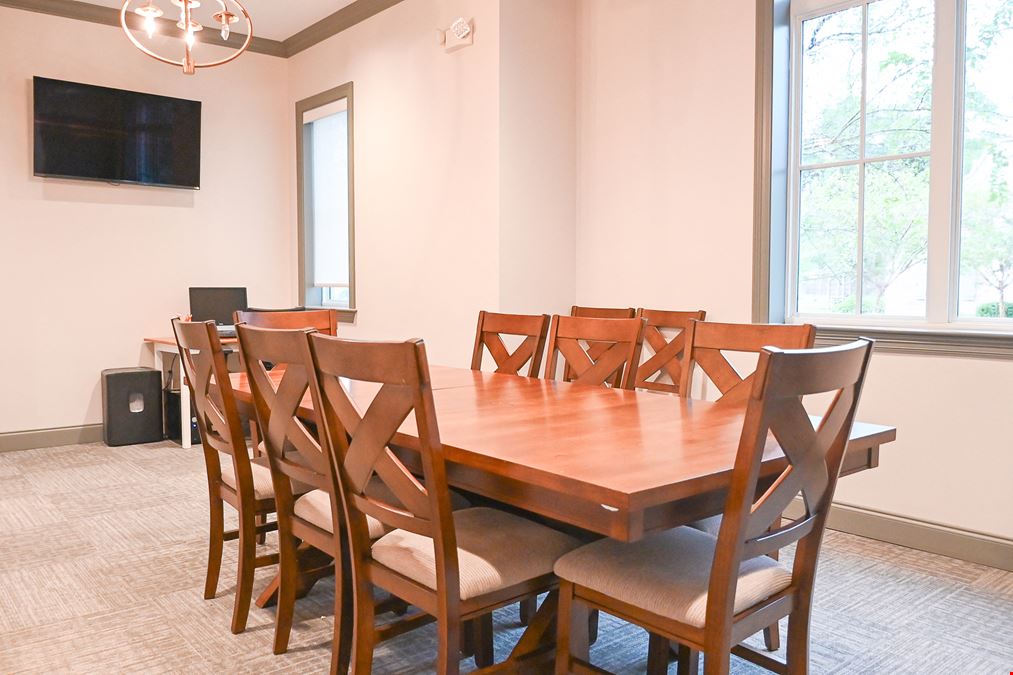 3312 Kaliste Saloom - Premiere Medical Office