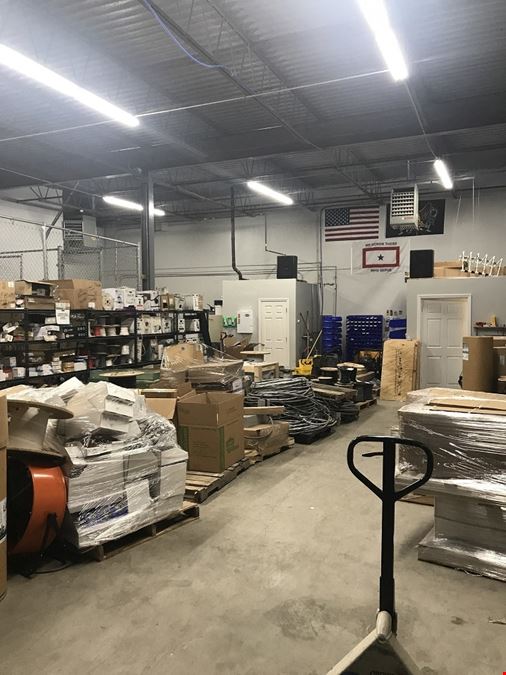 4,200 SF Industrial Space