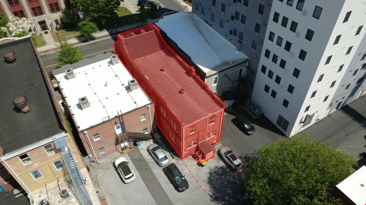 126 E Main St