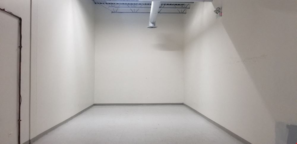 Randall Road Retail