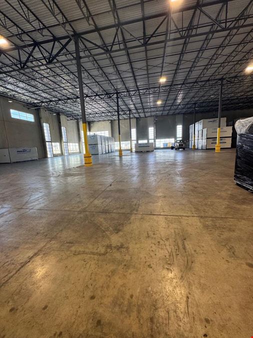 1900 - Austin Warehouse