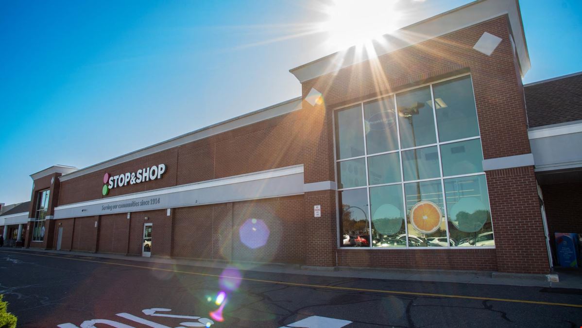 East Islip Shopping Center