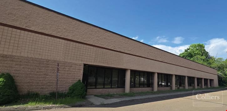 ±24,000 sf fully air-conditioned  industrial/flex building for lease