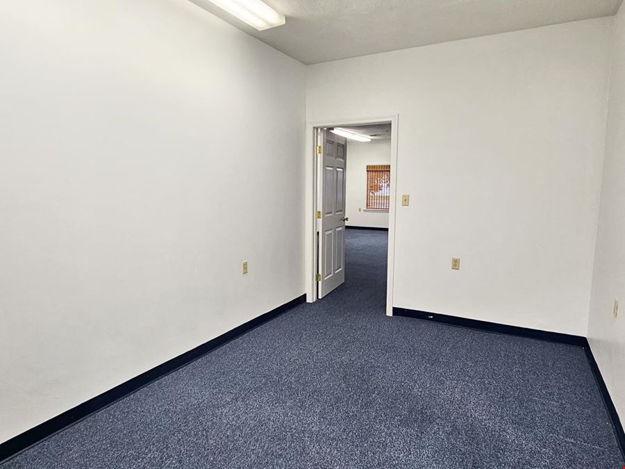 25 Bridge St unit 4