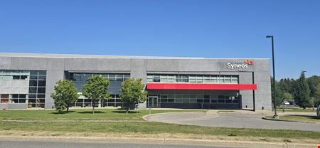 Preview of Industrial space for Rent at 2500 Rue Einstein