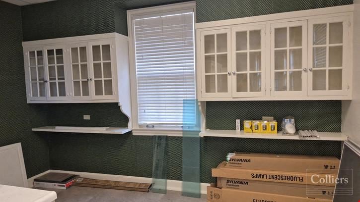 Unique Multi-Office Space For Lease