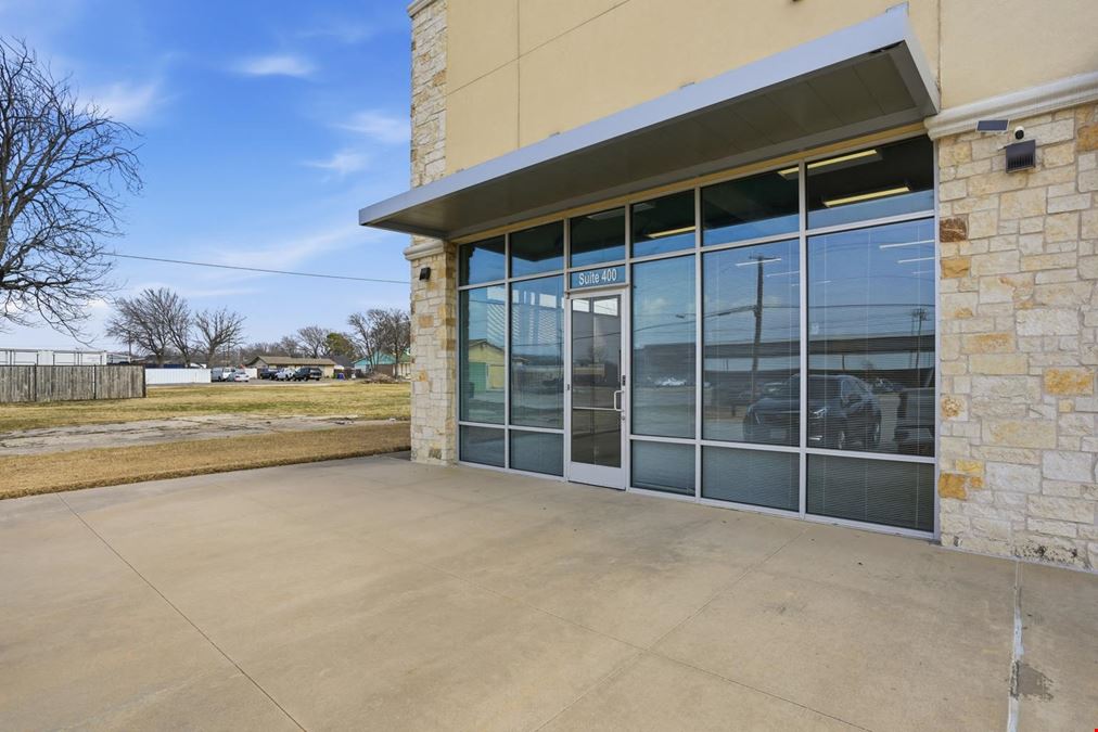 6000 Denton Hwy
