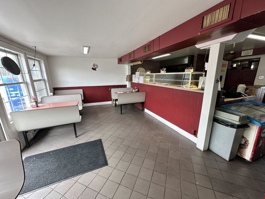 CJ’S WESTTOWN PIZZA