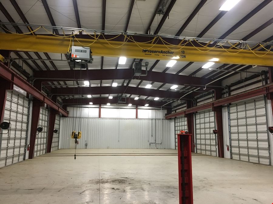 ±46,700 SF Oilfield Service Facility on 43 AC