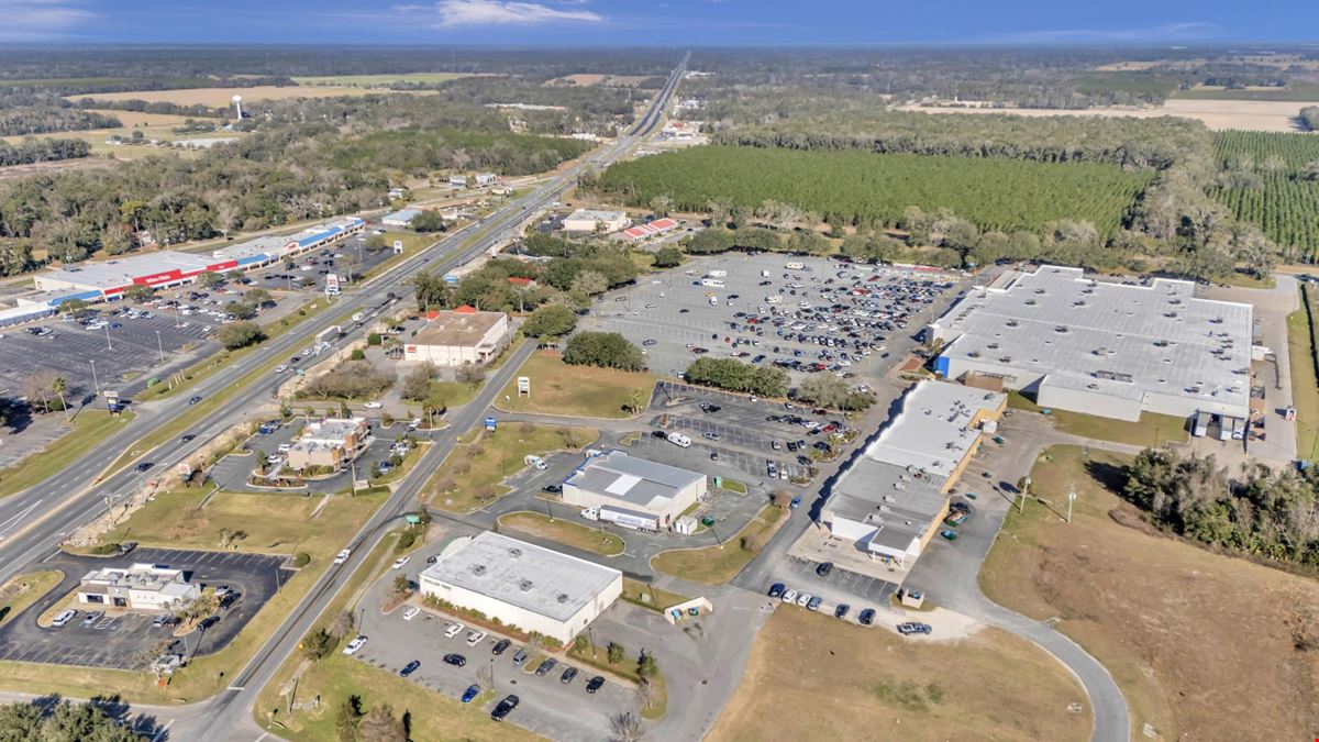 Suwannee Plaza