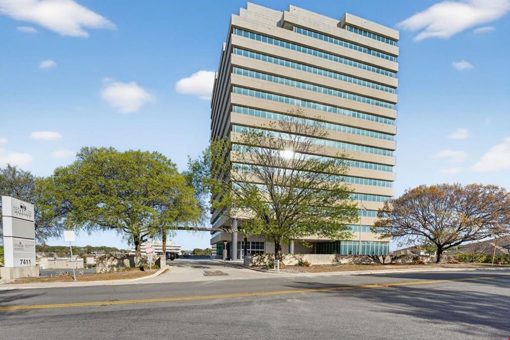 REIT Sale | GSA Anchored | 196,348 SF | 33% Occupied