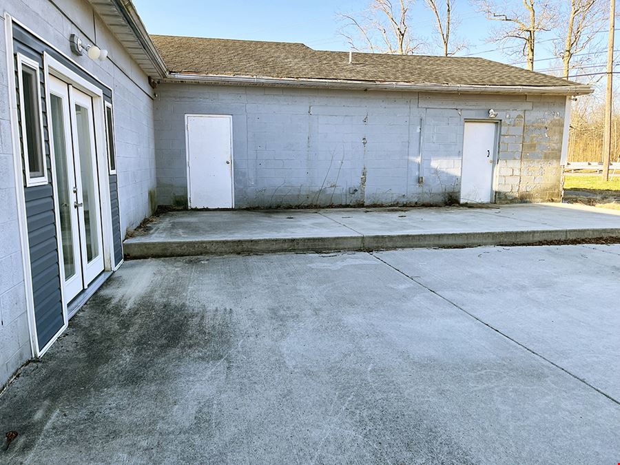 4704 Dupont Parkway