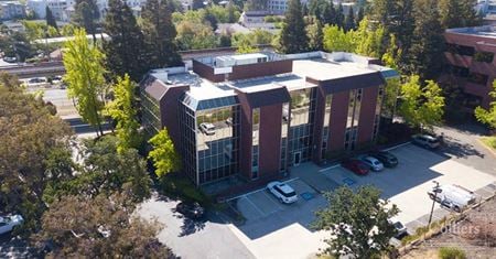 Preview of Office space for Rent at 1801 Oakland Blvd