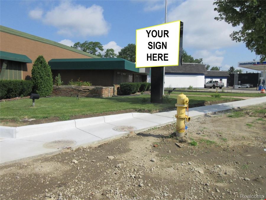 Eastpointe - Freestanding Banquet Hall/Event Center