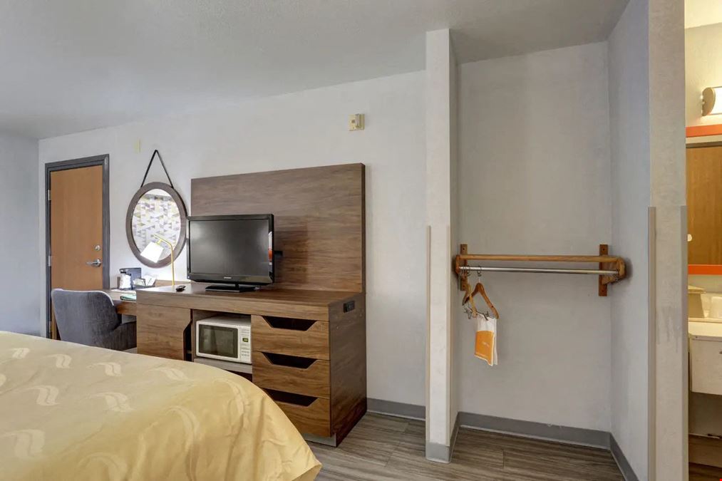 Quality Inn  Pierre