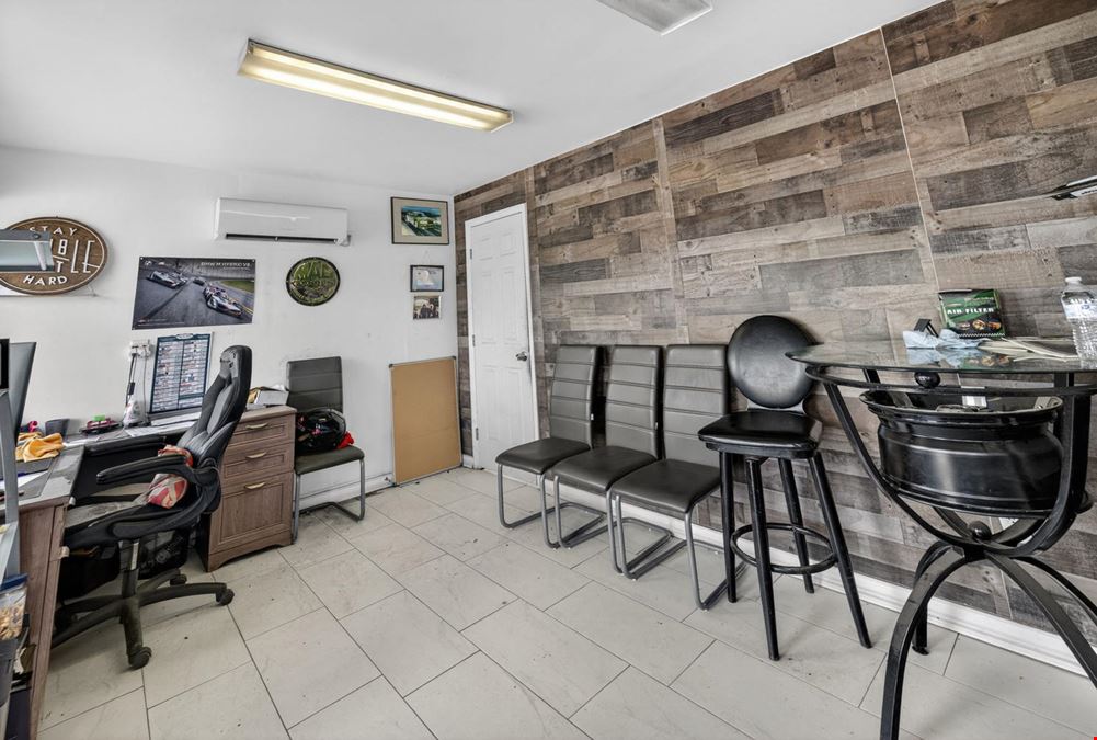 Auto Repair and Retail For Sale or Lease