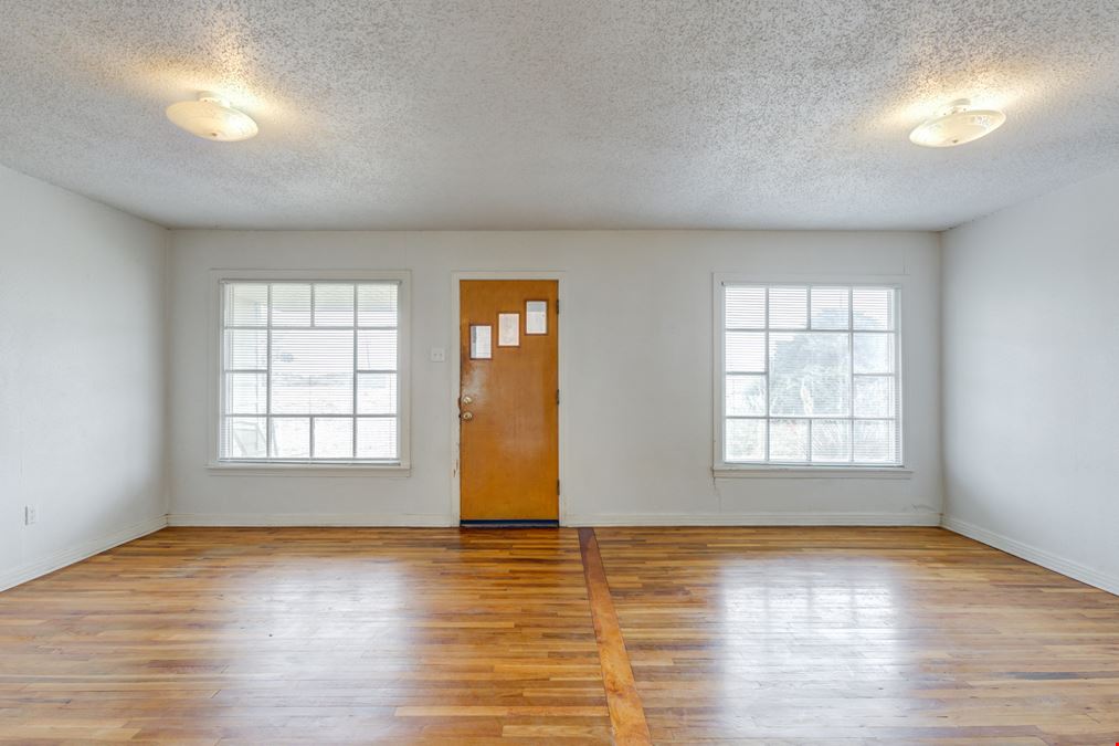 4212 FM 179