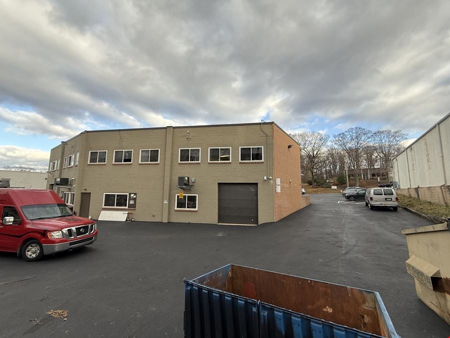 668 Davisville Road