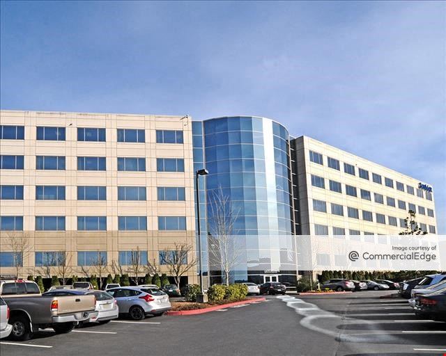 Eastpointe Corporate Center