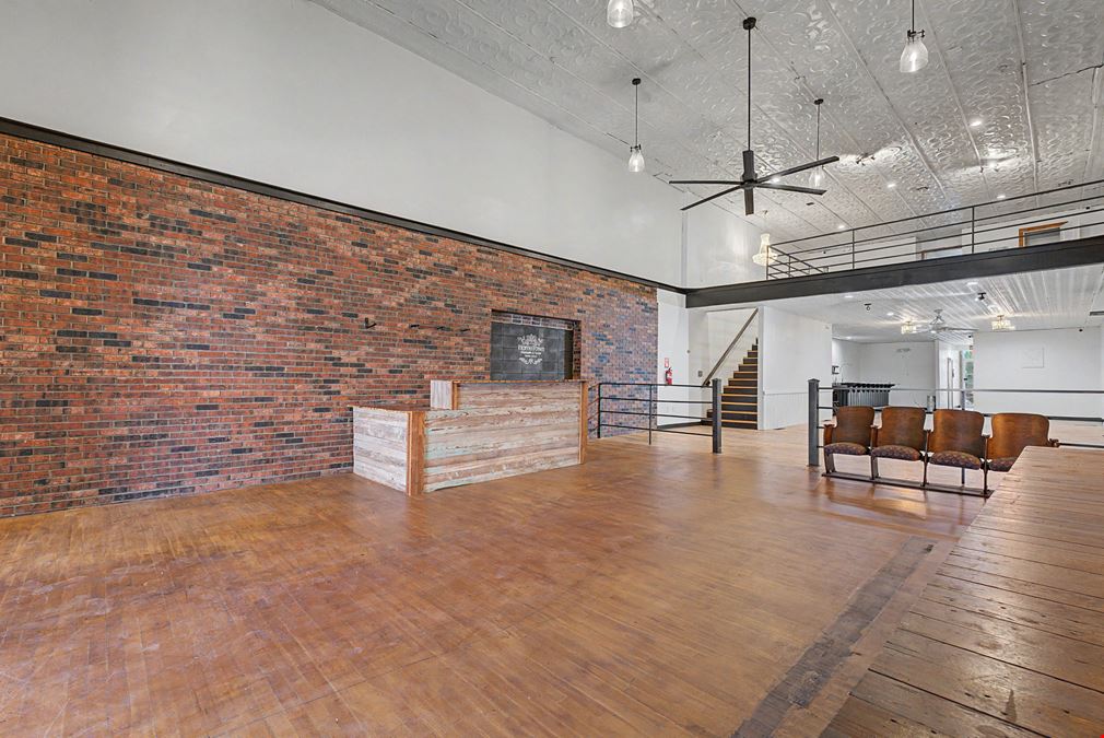 109 Main St SE