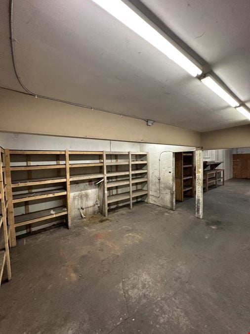 101 Industrial Avenue NE