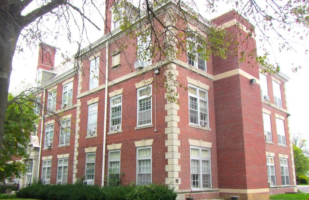 MacMurray Hall 