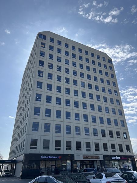 Preview of Office space for Rent at 255 Park Avenue