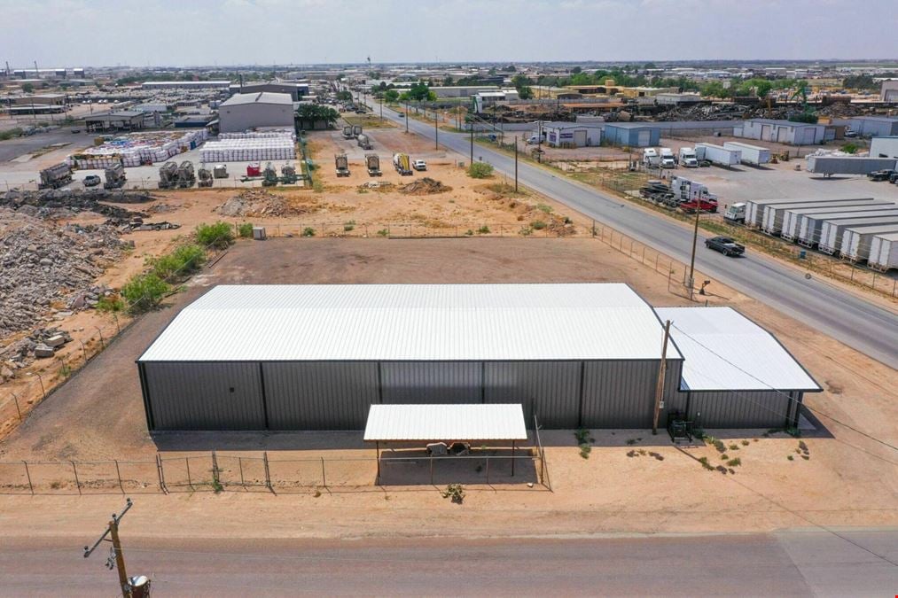 Versatile Shop/Office Near I-20