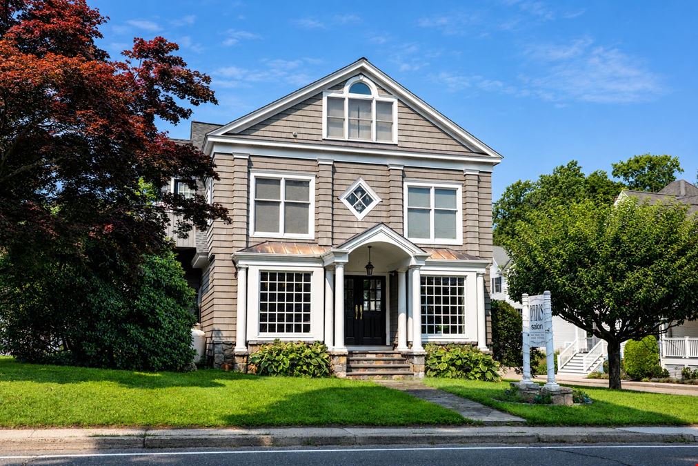 609 Main St