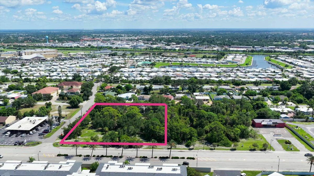 Venice Island Commercial Site