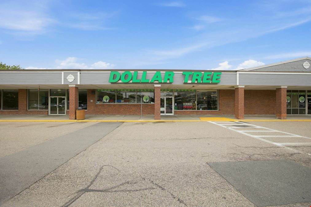 Cumberland, RI - Stop & Shop Plaza