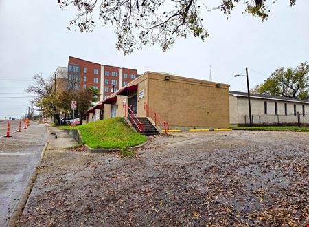 Preview of Retail space for Rent at 191 S Corinth Street Rd