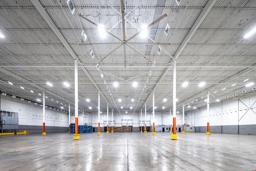 50,800 SF of Class A (High Bay) Warehouse Space