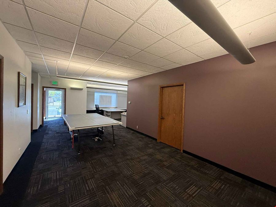 618 14th Ave SW, Suite B