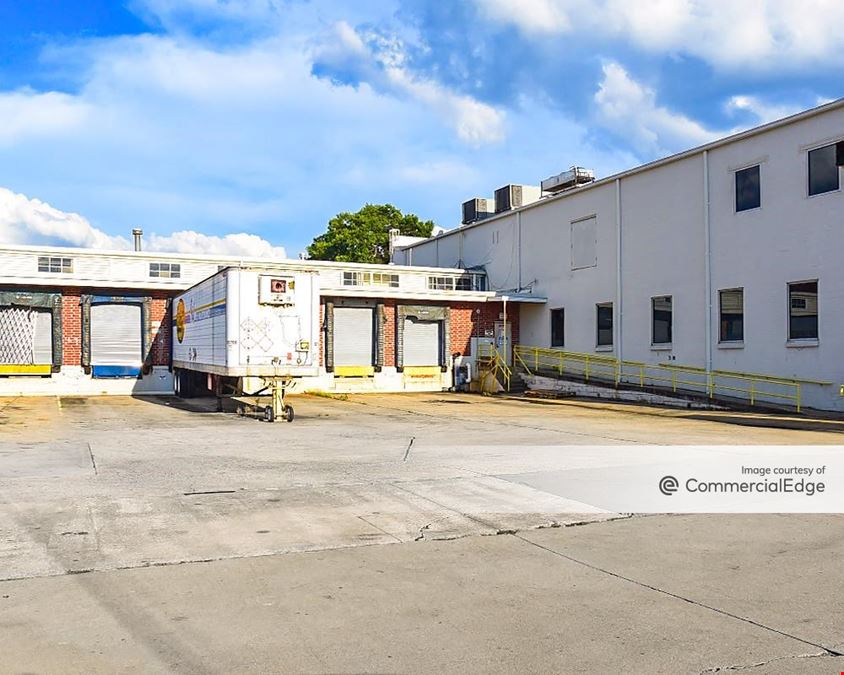 1310 Seaboard Industrial Blvd