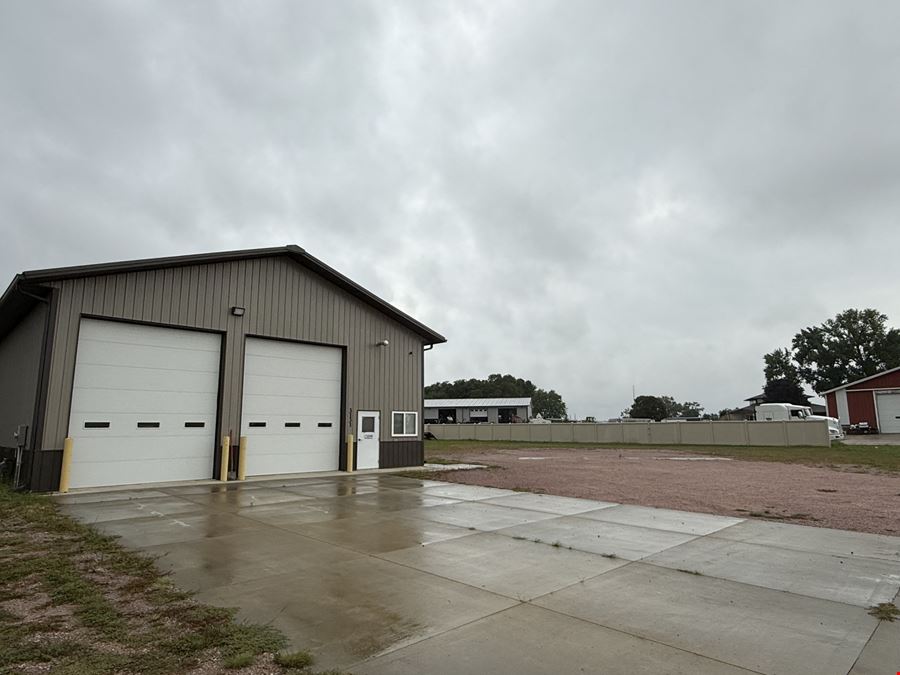 Warehouse/Contractor's Shop with 1/2 Acre Yard