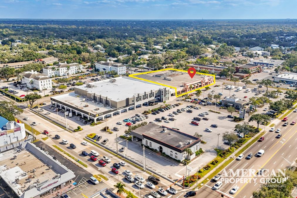 Rare 50,000 SF Retail Space on US-41 Near Downtown Sarasota