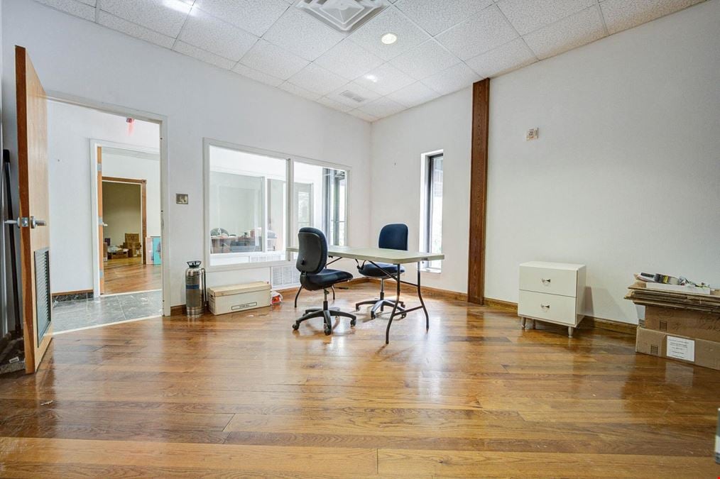 7415 Eastex Freeway Plaza - For Sale