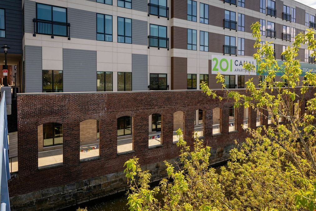 201 Canal Street - Commercial Space