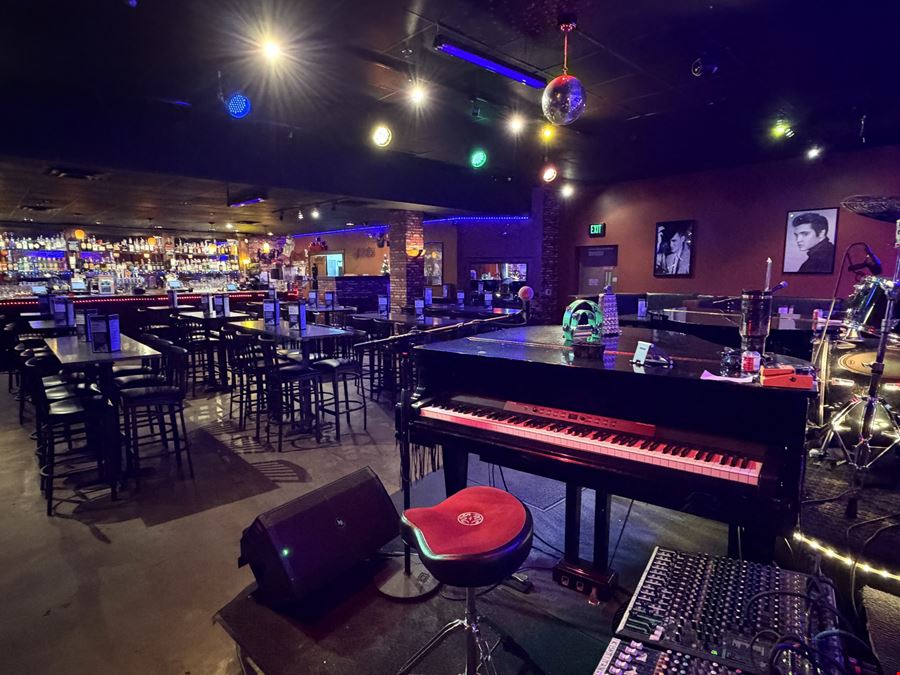 Ridler Piano Bar - Business