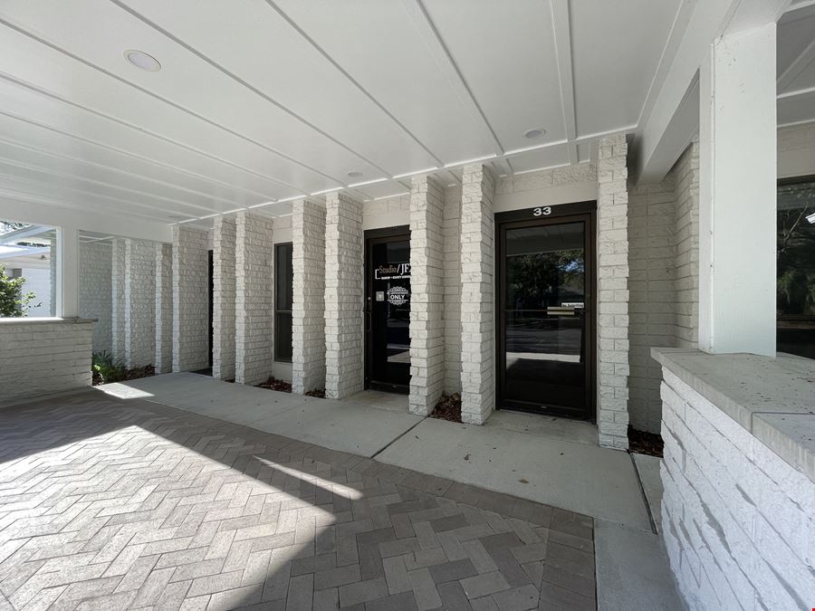 4051 NW 43rd St, Suite 33 - Pine Grove Office Park