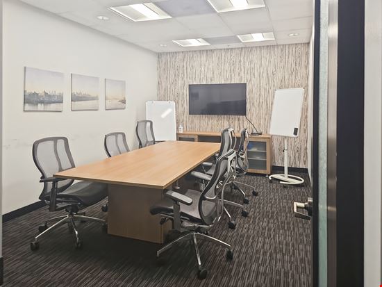 Regus - Palo Alto - 4 Square