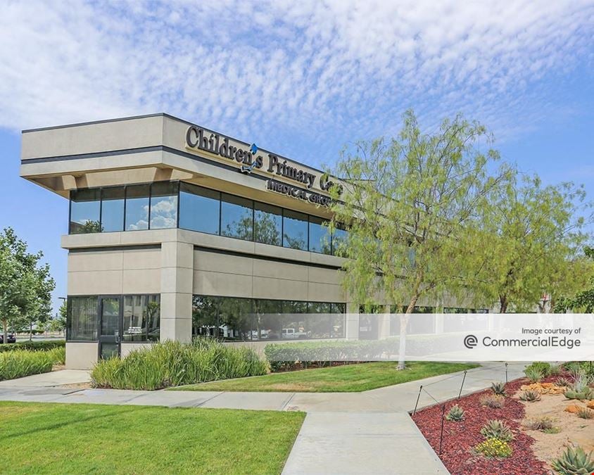 Rancho Springs Medical Plaza