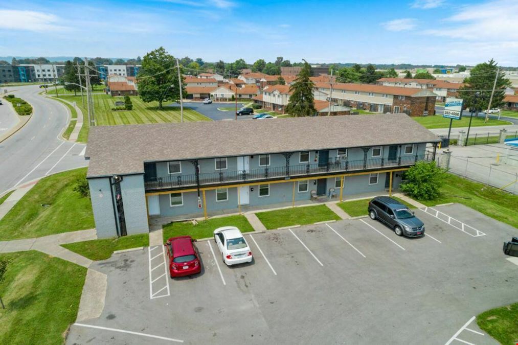 Flats at Greentree Apartment Homes