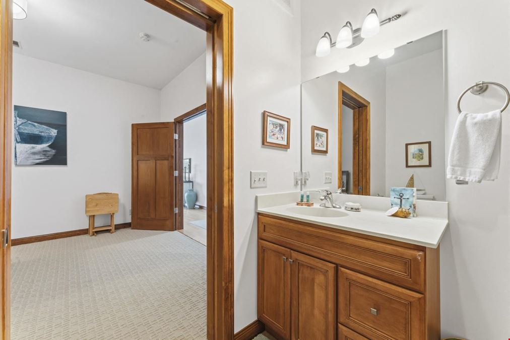 Luxury River View Living at Eagles Landing