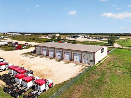 Preview of Industrial space for Sale at 3670 W Highway 67