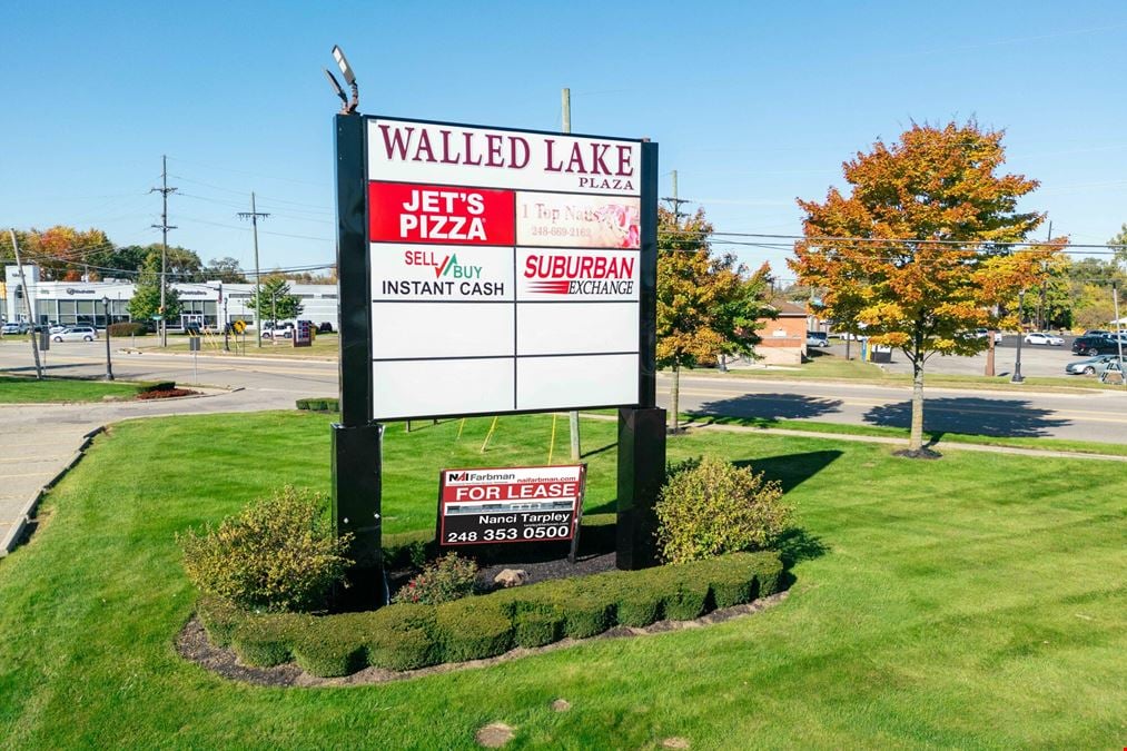 Walled Lake Plaza