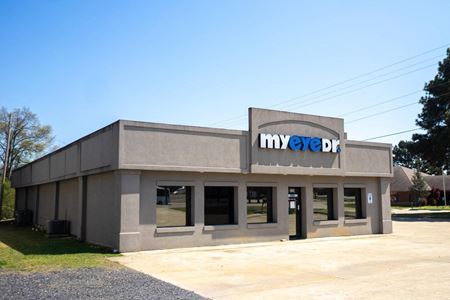 Preview of Healthcare space for Sale at 208 Morrow Street S