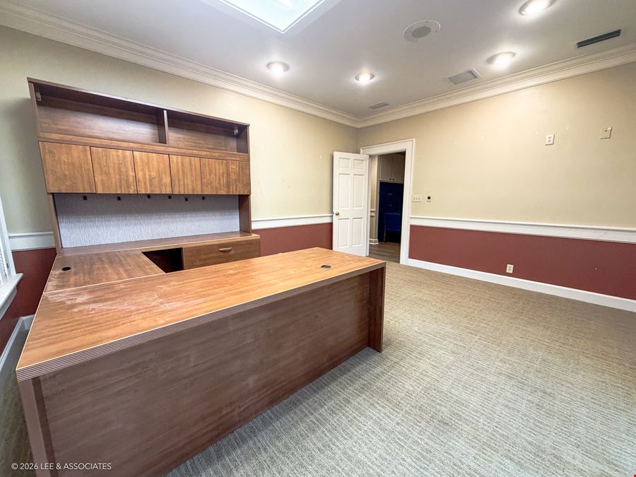 Downtown Gainesville Executive Office