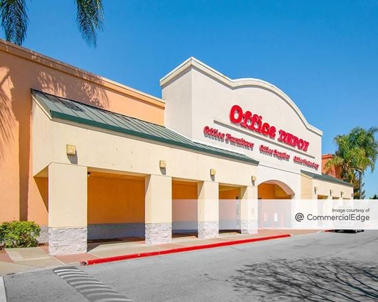 Preview of Retail space for Rent at 1761 Bayshore Rd., E.